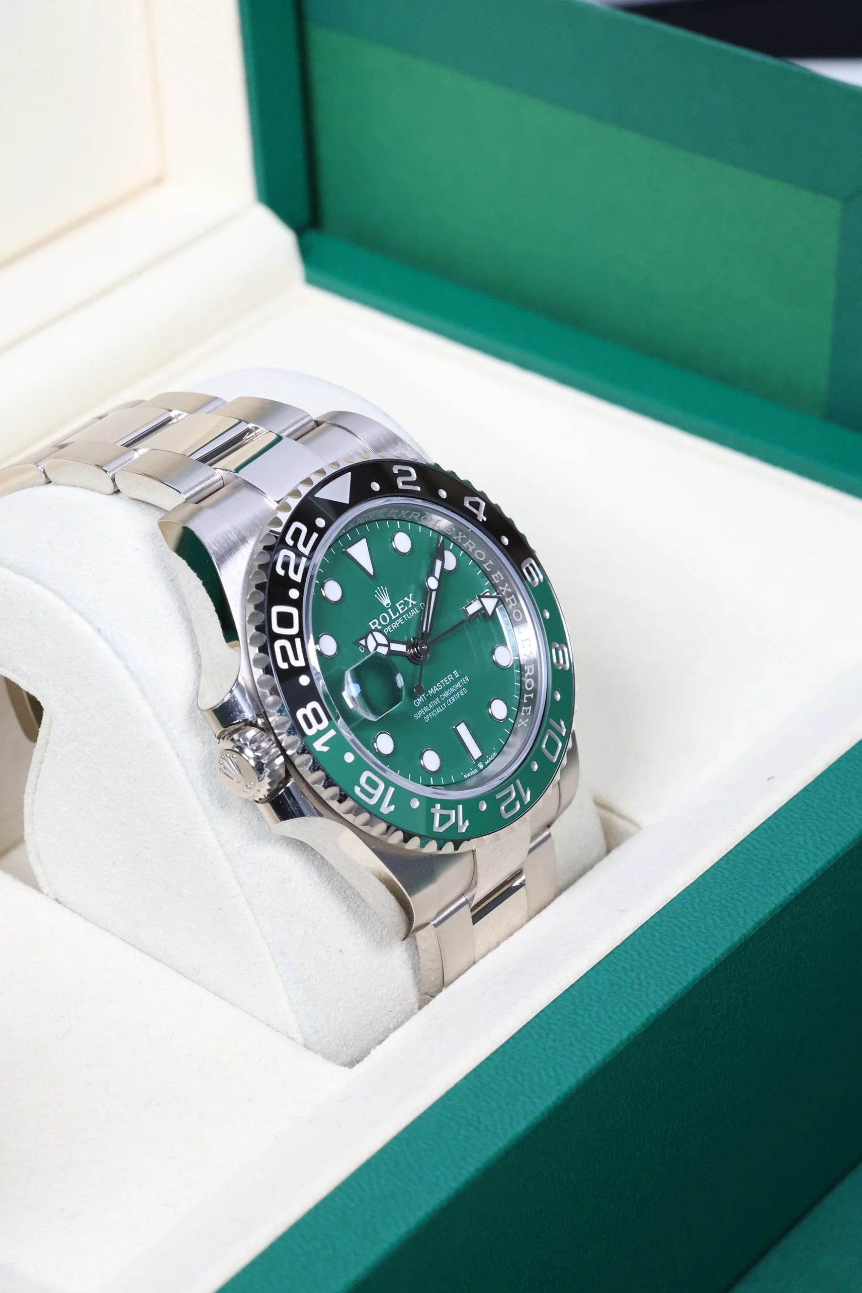 Rolex GMT Master II 18ct White Gold 126729VTNR - Image 10