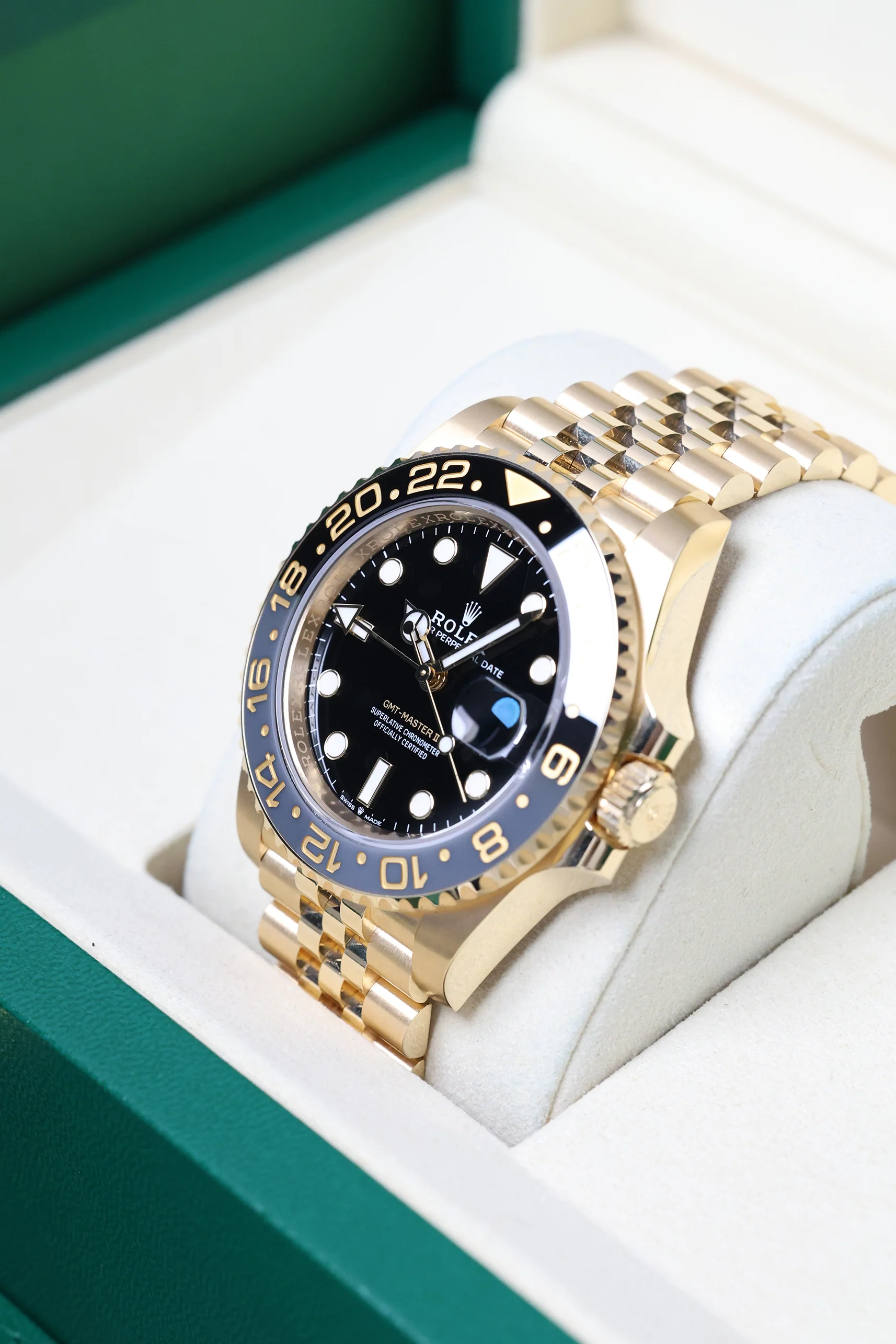 Rolex GMT Master II Yellow Gold 126718GRNR on Jubilee - Image 9