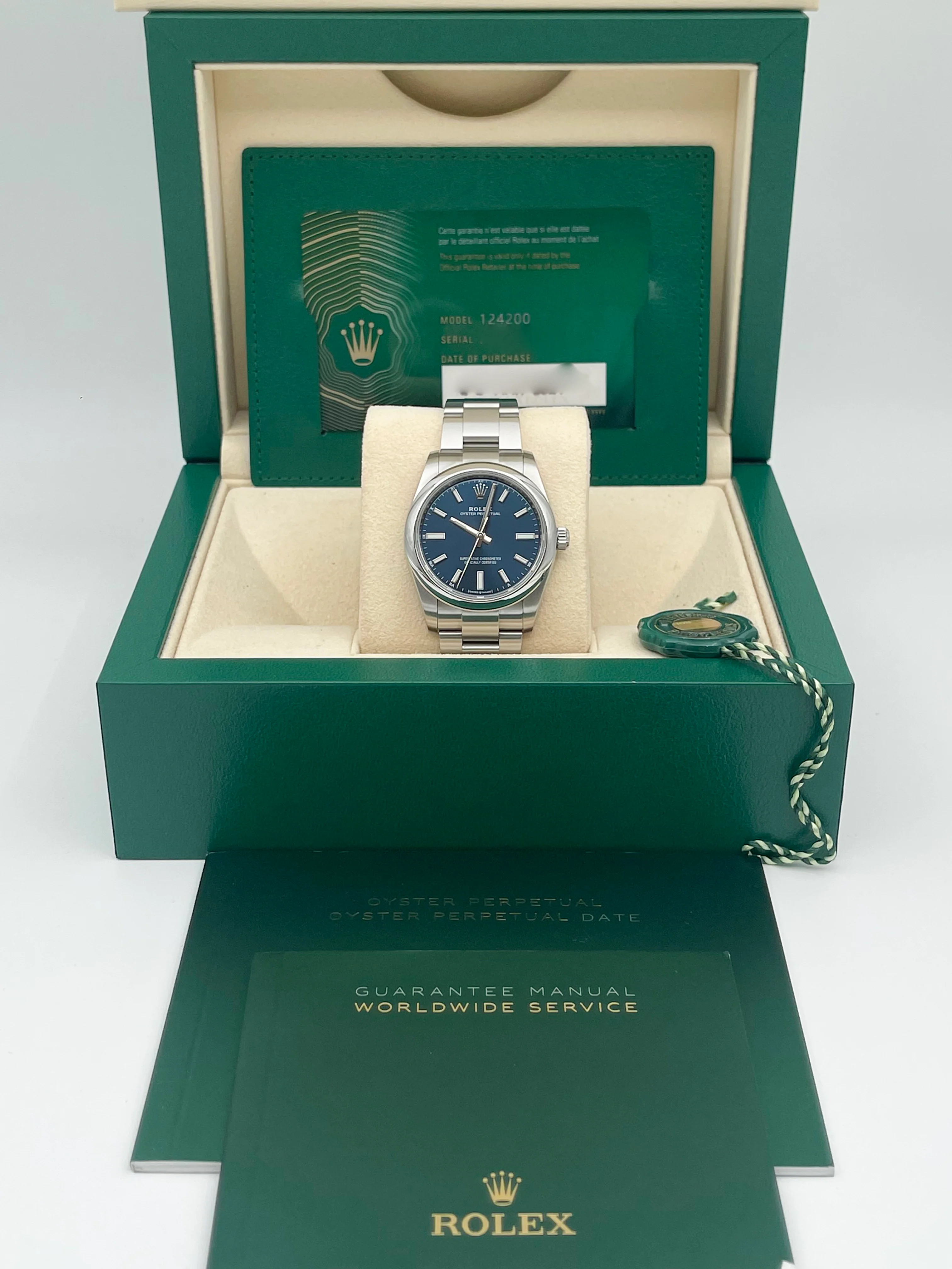 Rolex Oyster Perpetual 34mm Bright Blue 124200 2021 [Preowned] - Image 19