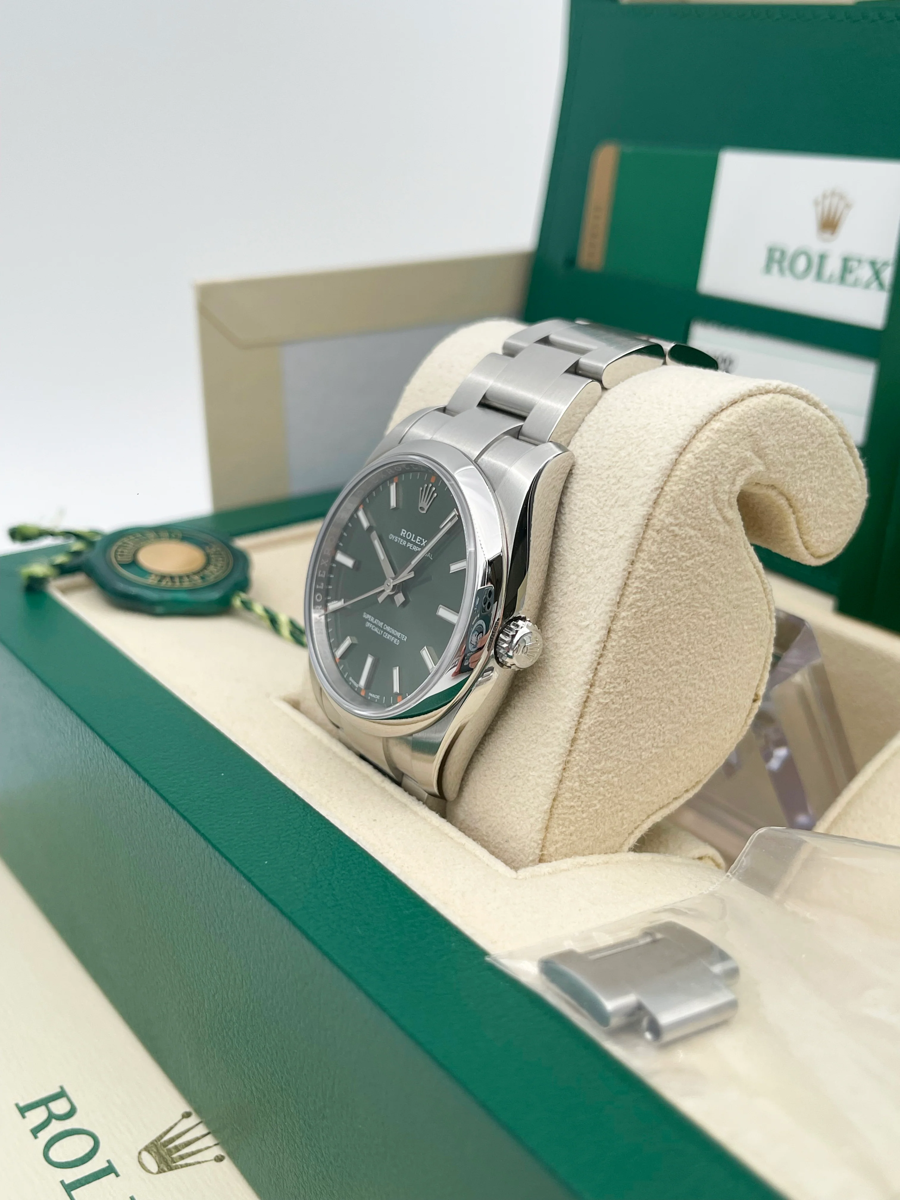Rolex Oyster Perpetual 34mm Olive Green Dial 114200 2016 [Preowned] - Image 6