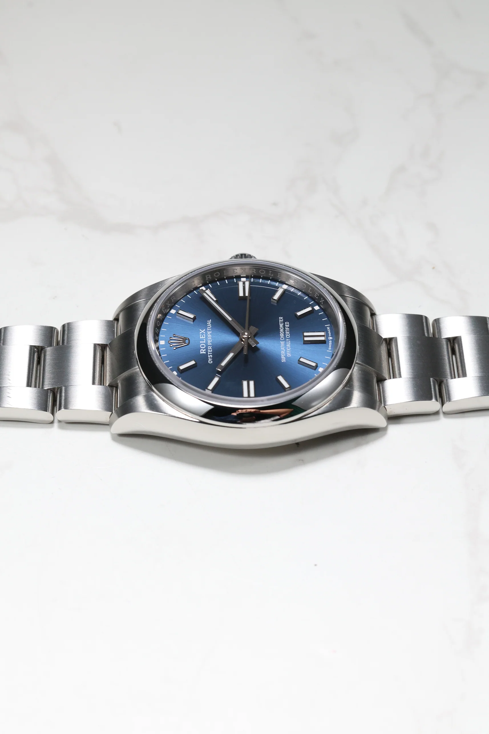 Rolex Oyster Perpetual 36mm Bright Blue 126000 2025 [Preowned] - Image 13