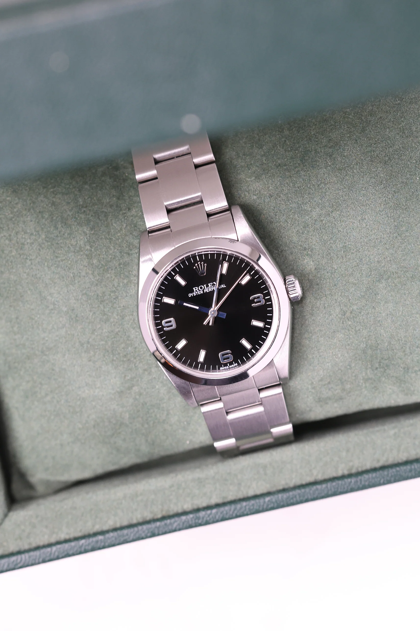 Rolex Oyster Perpetual Black 31mm 77080 2001 [Preowned] - Image 4