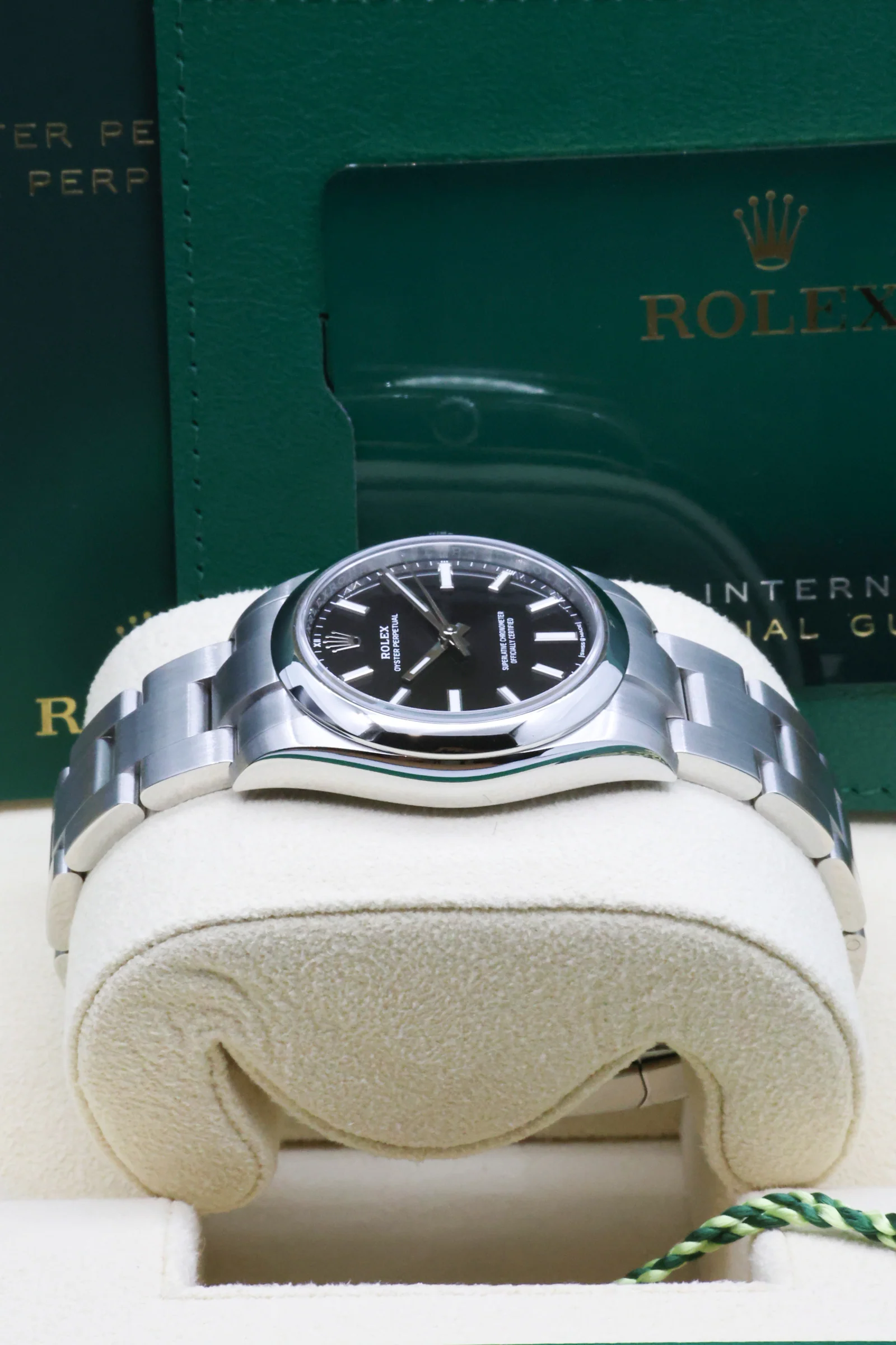 Rolex Oyster Perpetual Bright Black 34mm 124200 - Image 7
