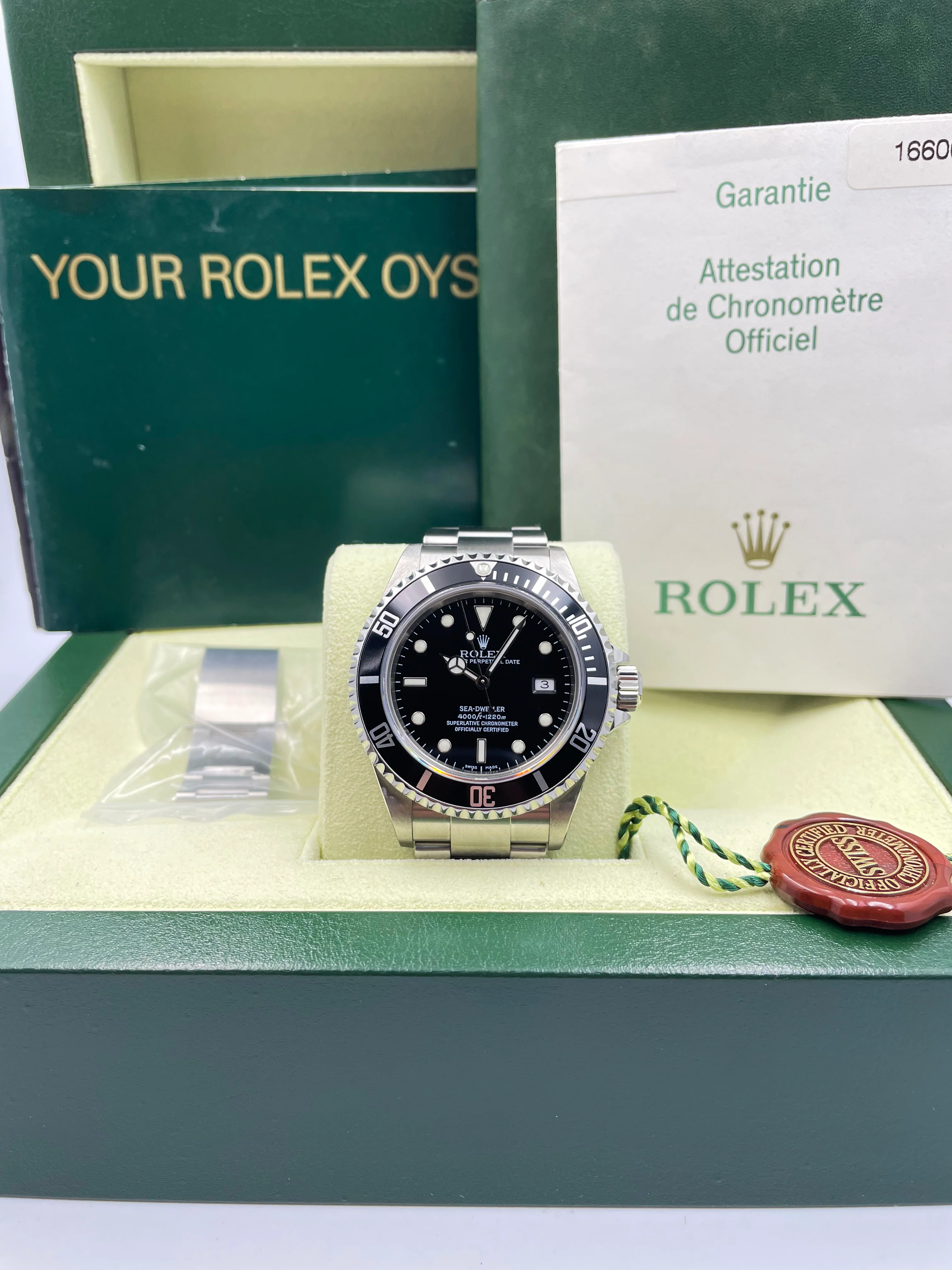 Rolex Sea-Dweller 4000ft 16600 Discontinued 2005 [Preowned] - Image 4