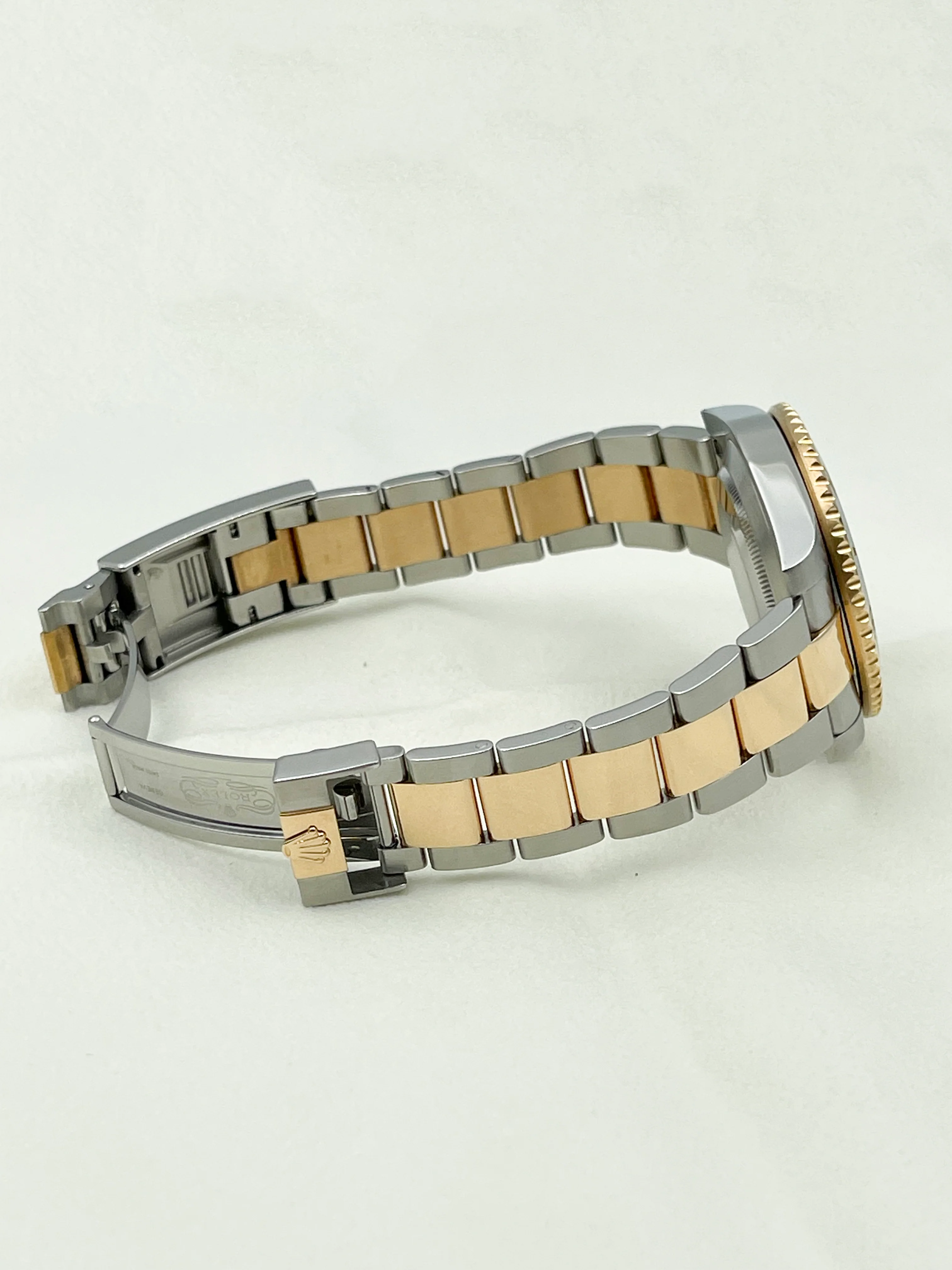 Rolex Submariner Steel Rolesor 8 Diamonds Serti 40mm 116613LN 2010 [Preowned] - Image 21