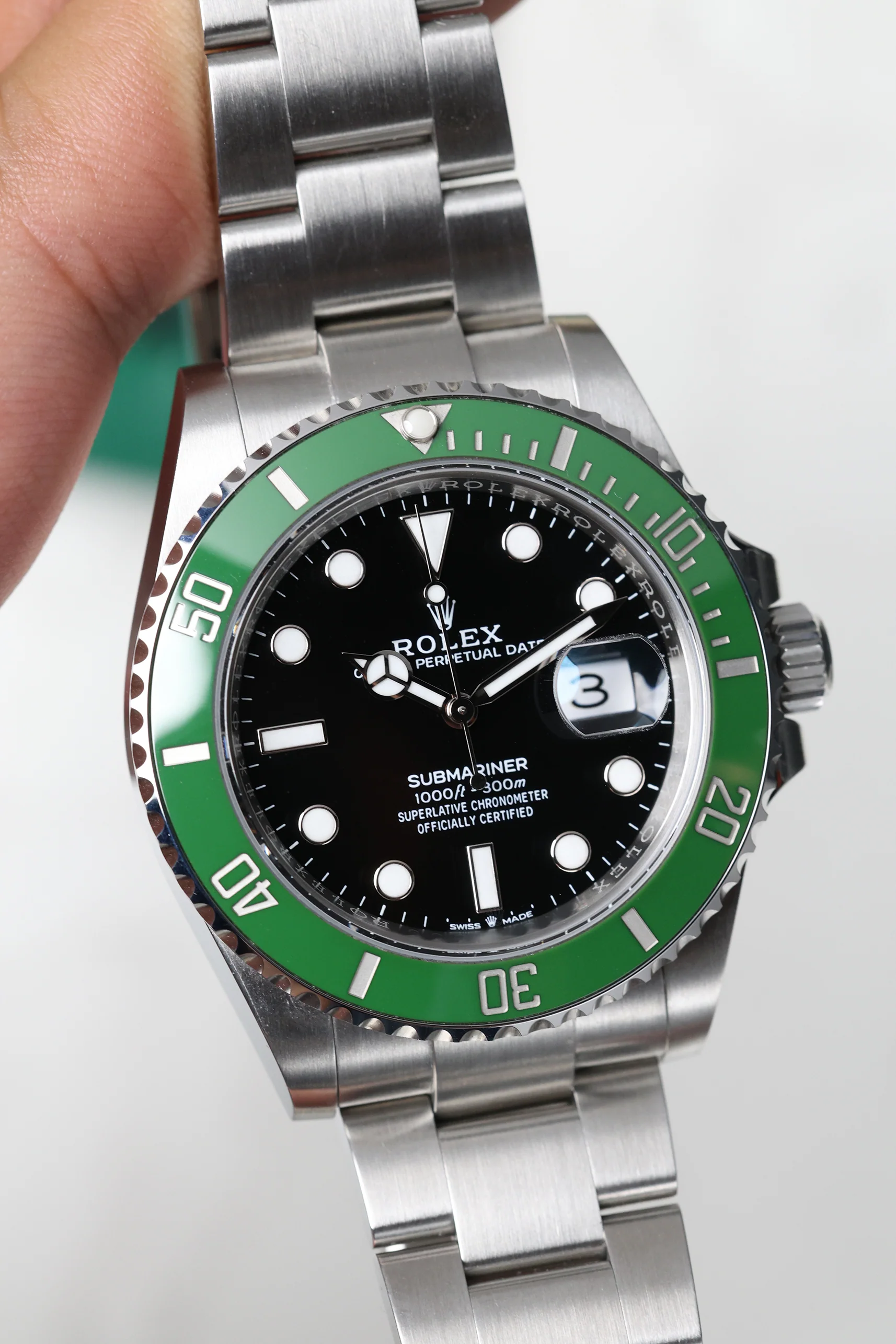 Rolex Submariner Date Green 126610LV MK2 2024 [Preowned] - Image 7