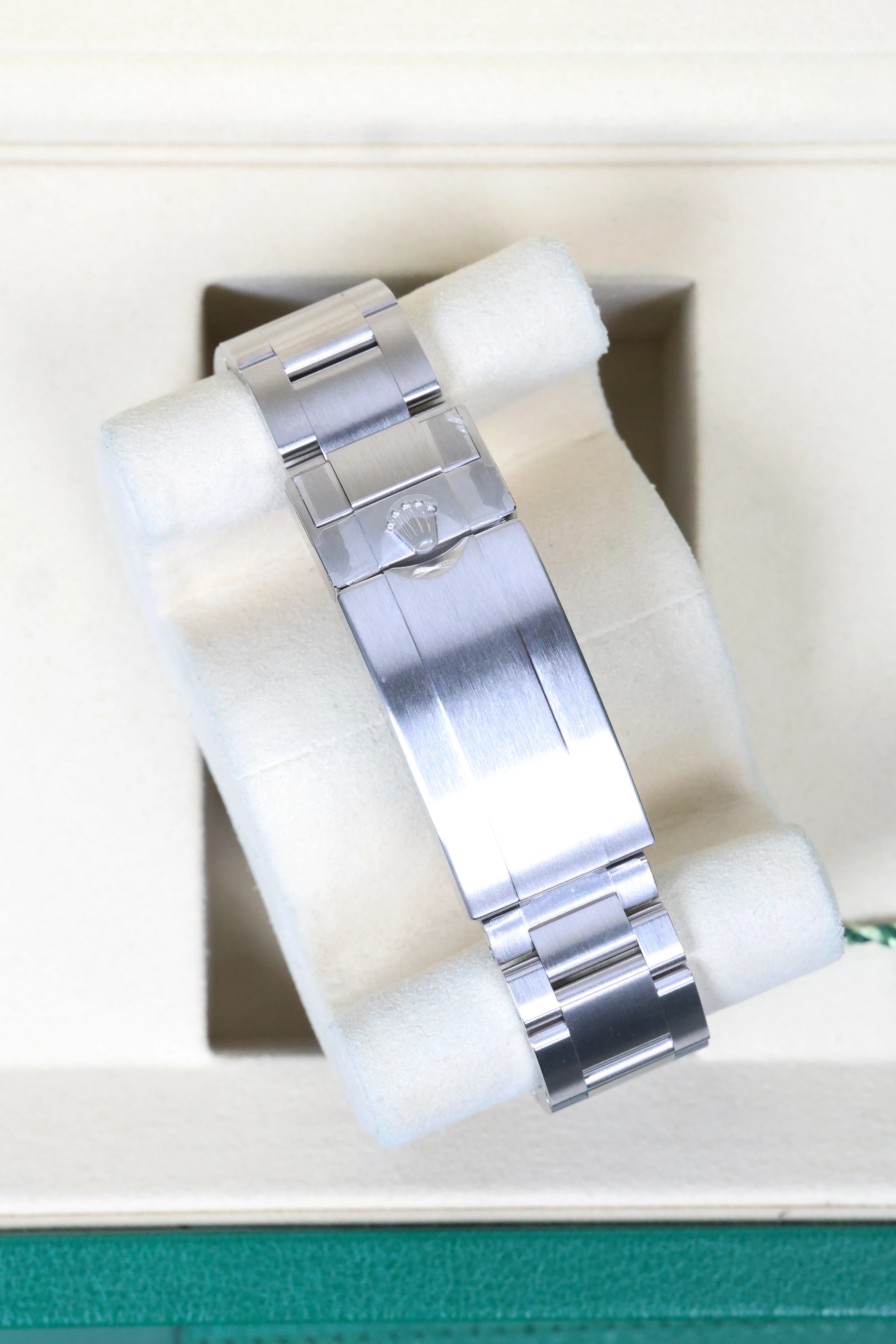 Rolex Submariner No-Date 124060 - Image 13