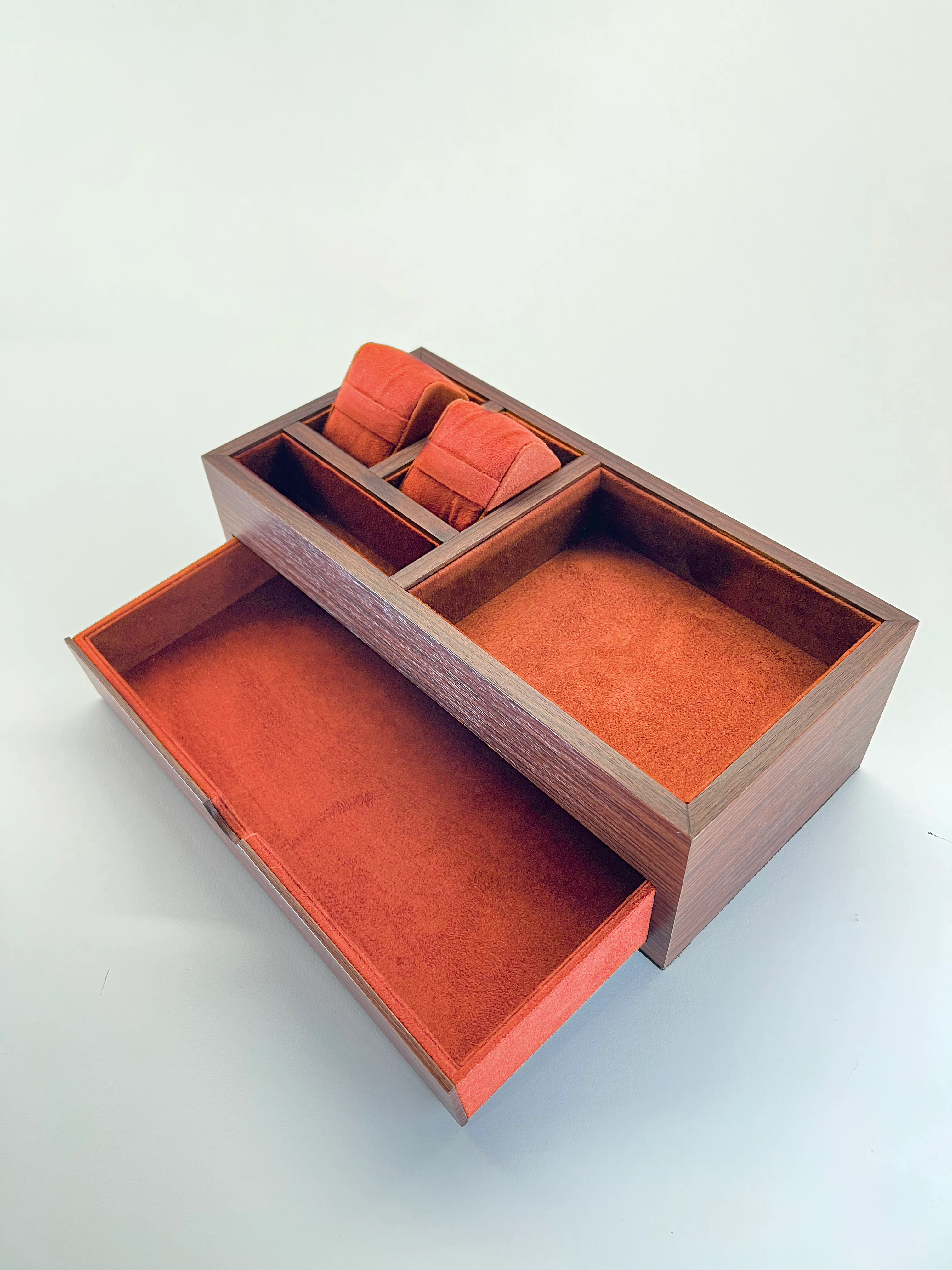 Ten10 Yanis Table Top Valet (Brown Exterior & Orange Interior) - Image 3