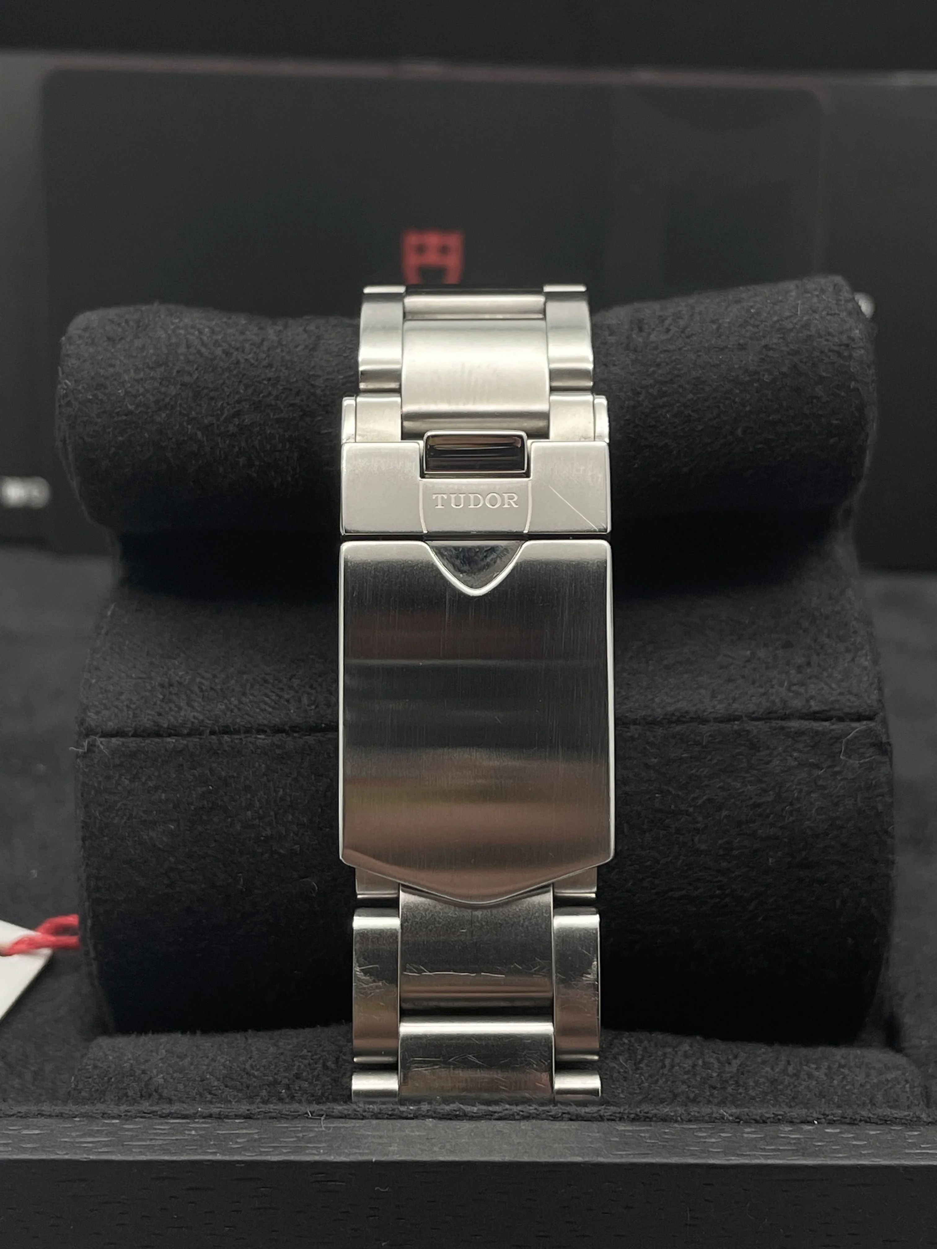 Tudor Black Bay 36mm Black Dial 79500 2021 [Preowned] - Image 12