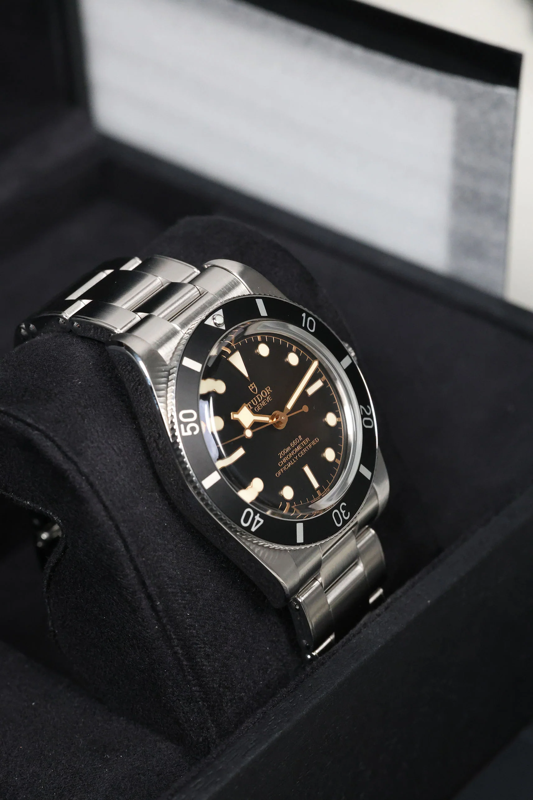 Tudor Black Bay 54 - 37mm 79000N 2024 [Preowned] - Image 10