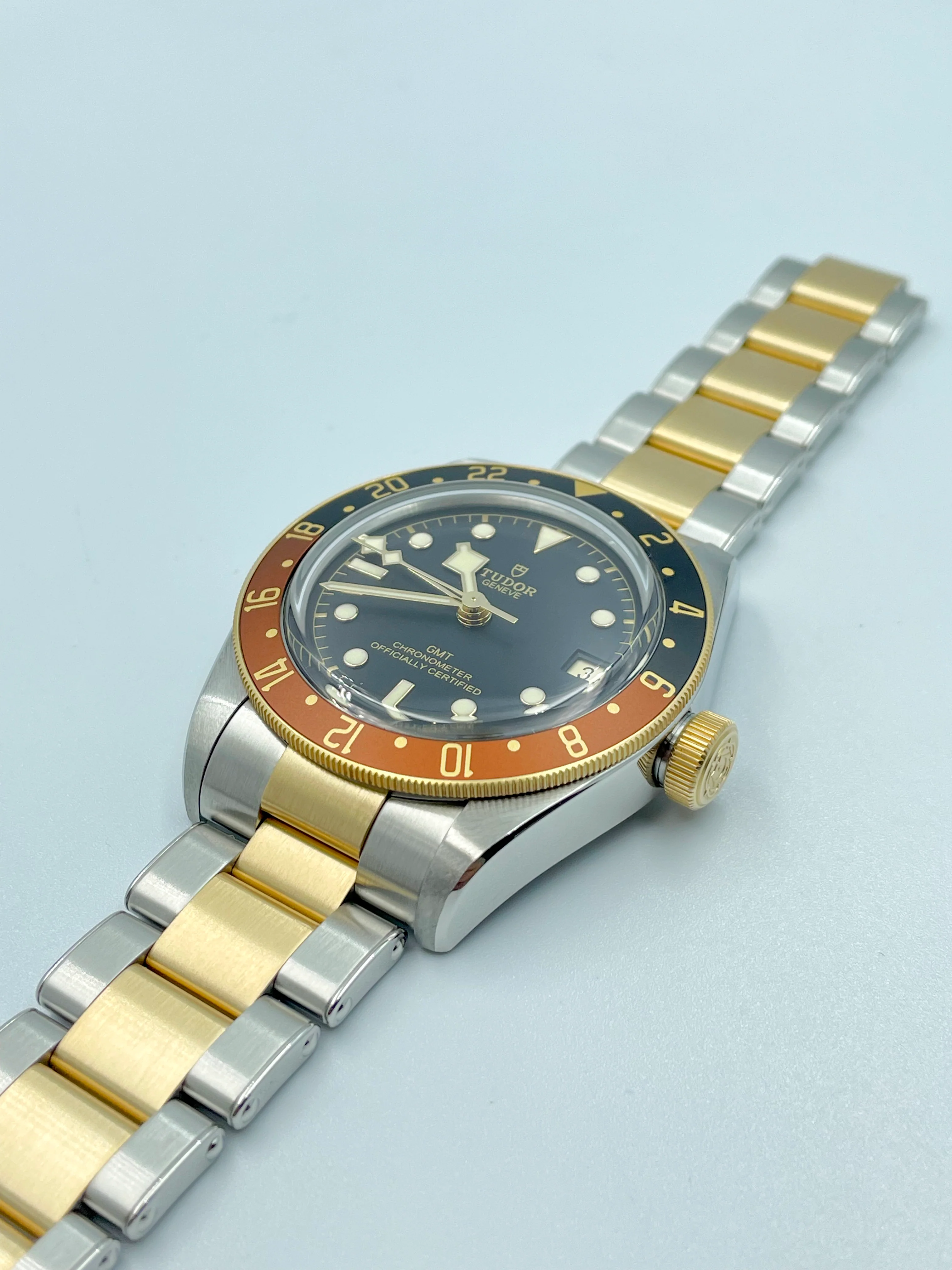 Tudor Black Bay GMT S&G 79833MN 2022 [Preowned] - Image 11