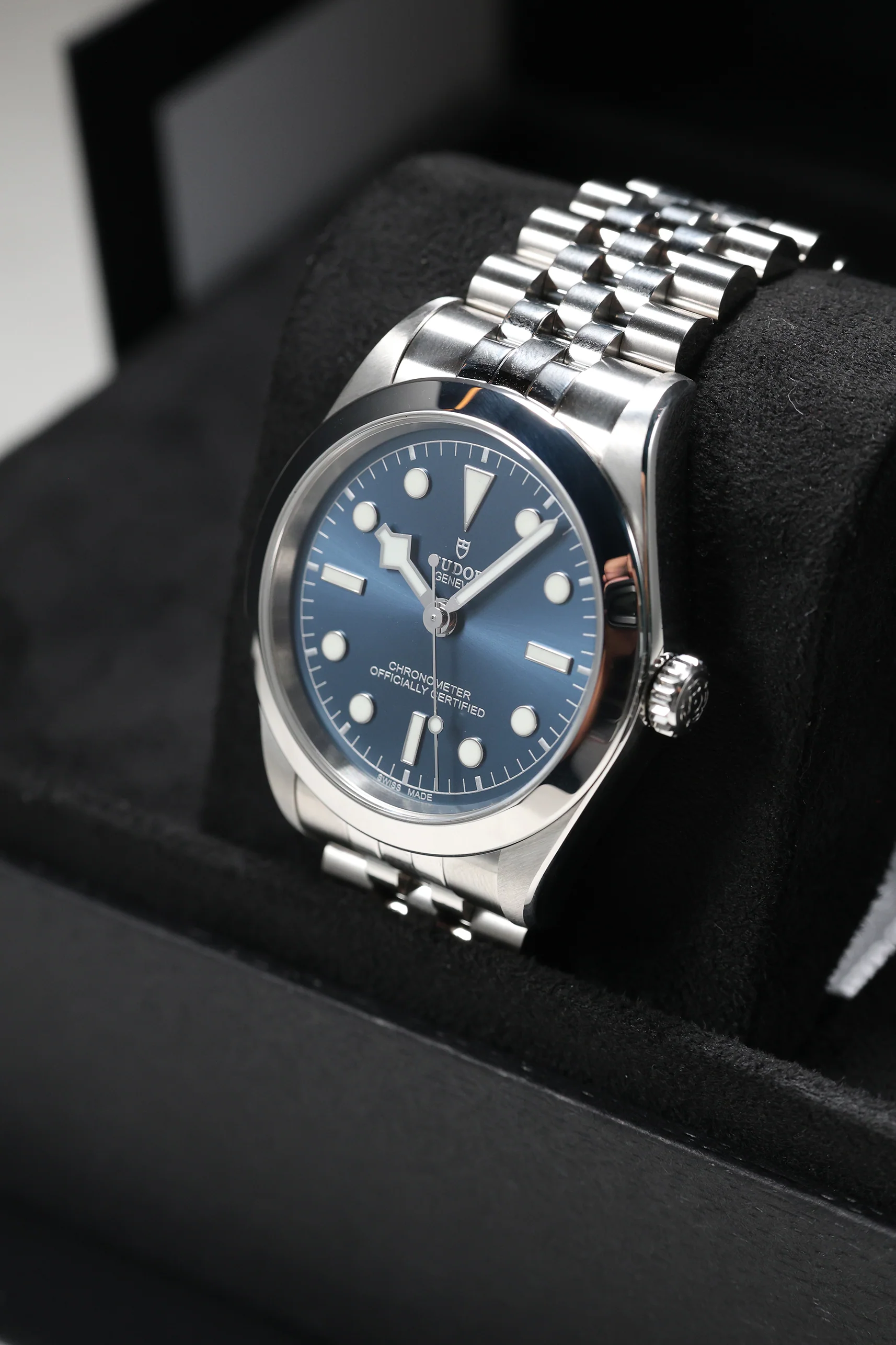 Tudor Black Bay One 39 79660 2023 [Preowned] - Image 5