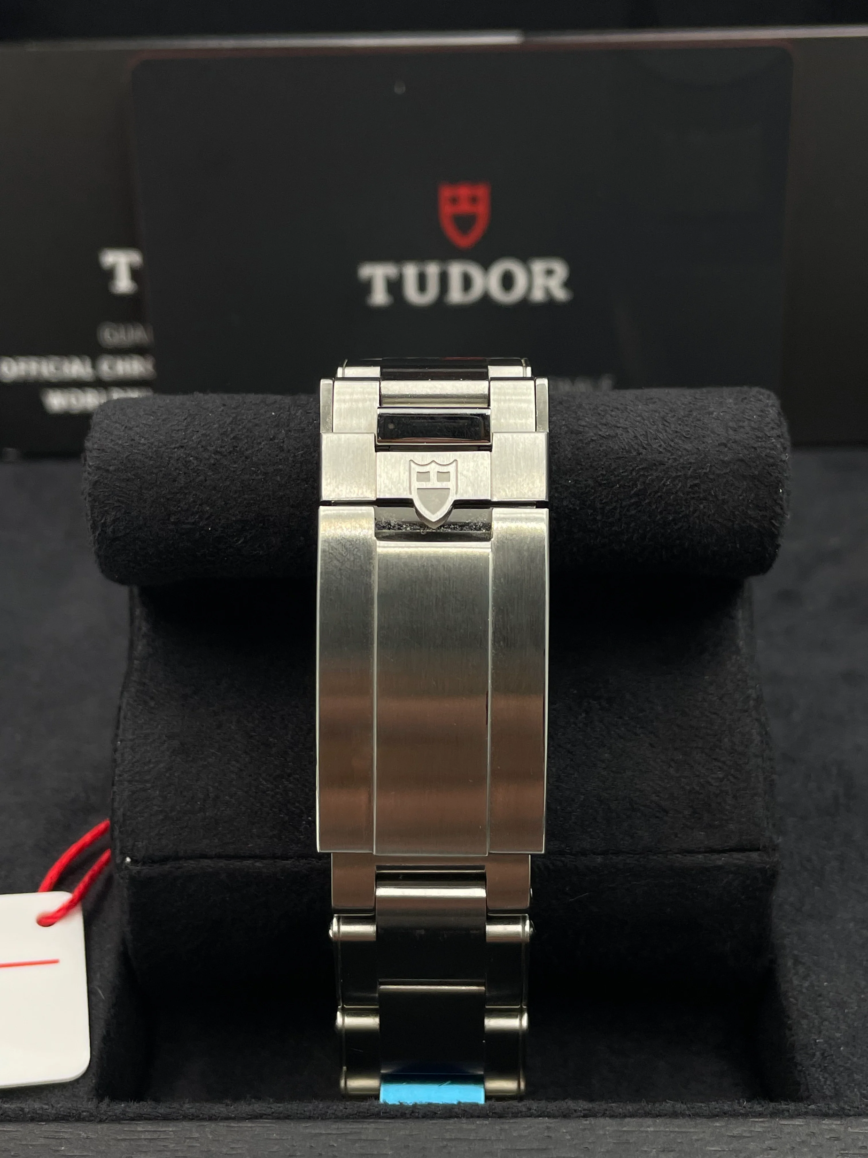 Tudor Black Bay Pro - 39mm 79470 2023 [Preowned] - Image 17