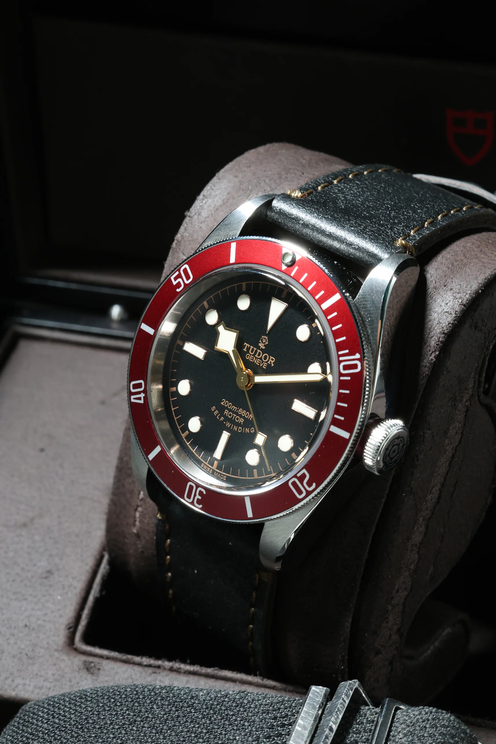 Tudor Heritage Black Bay Red Smiley 41mm 79220R 2016 [Preowned] - Image 9