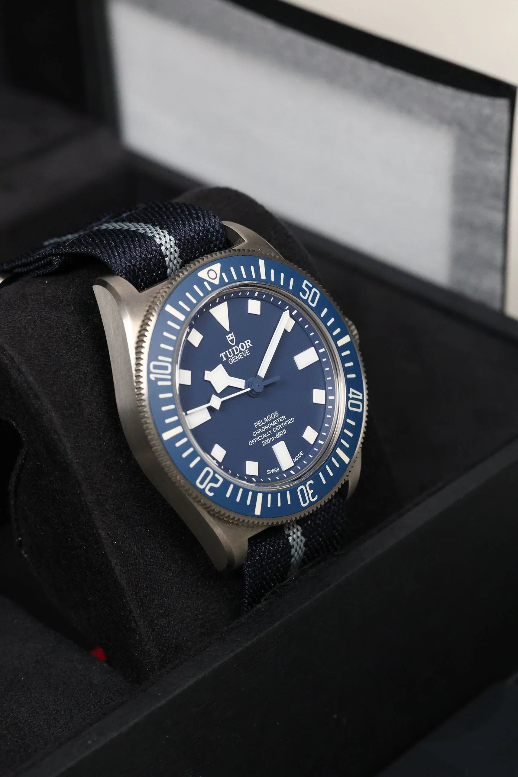 Tudor Pelagos FXD 42mm 25707B MN22 2022 [Preowned] - Image 10