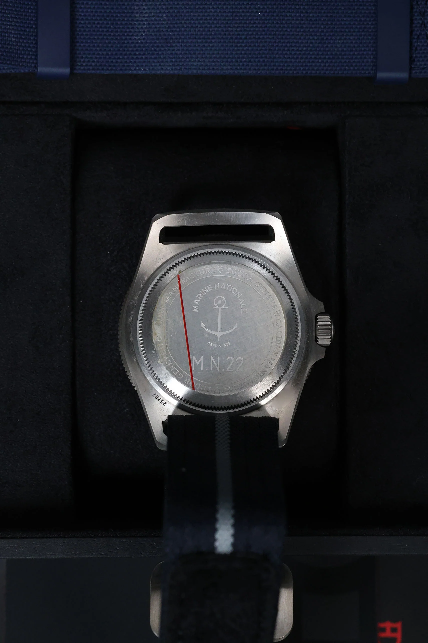 Tudor Pelagos FXD 42mm 25707B MN22 2022 [Preowned] - Image 17