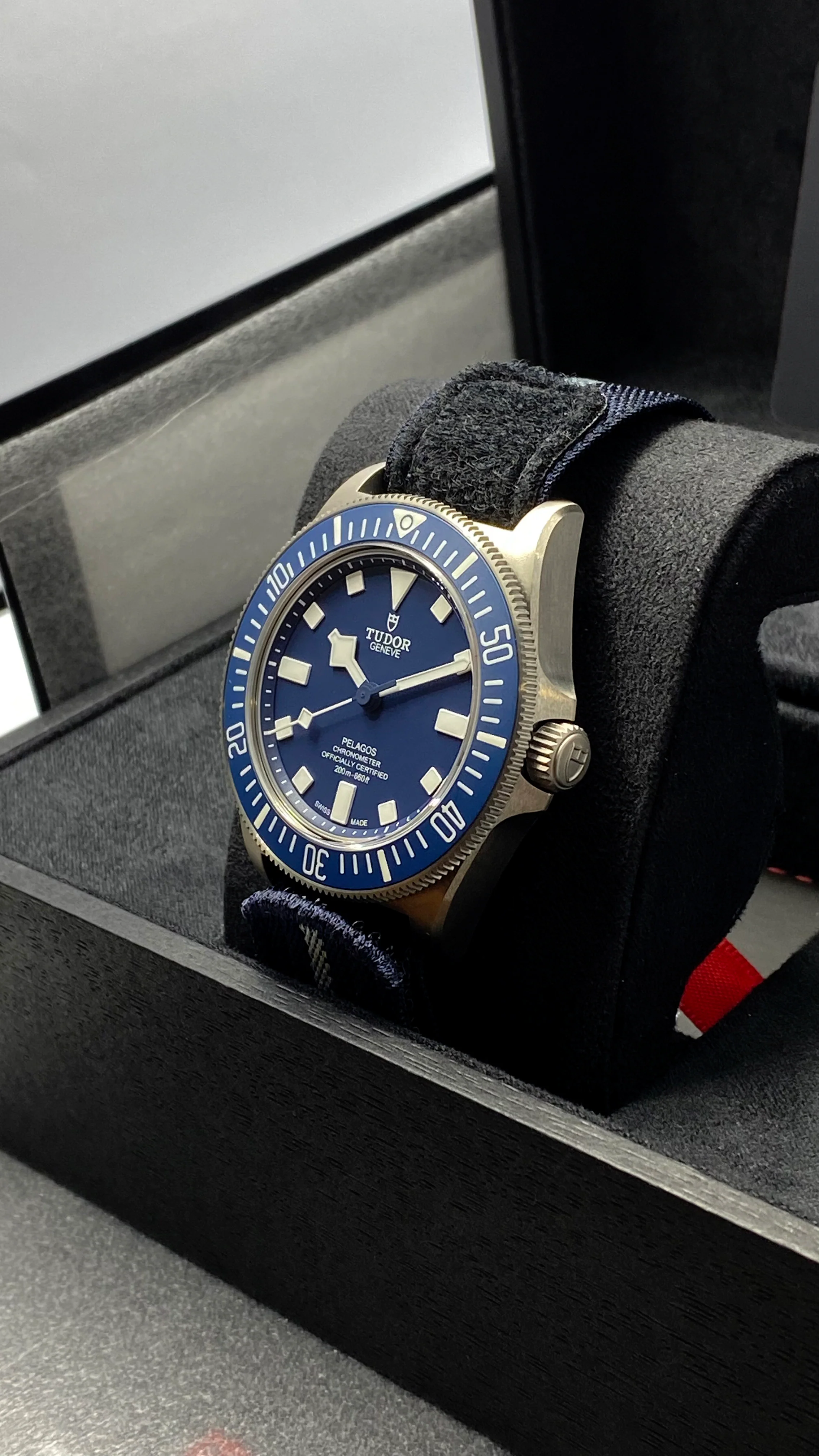 Tudor Pelagos FXD 42mm 25707B/MN22 2022 [NOS] - Image 10