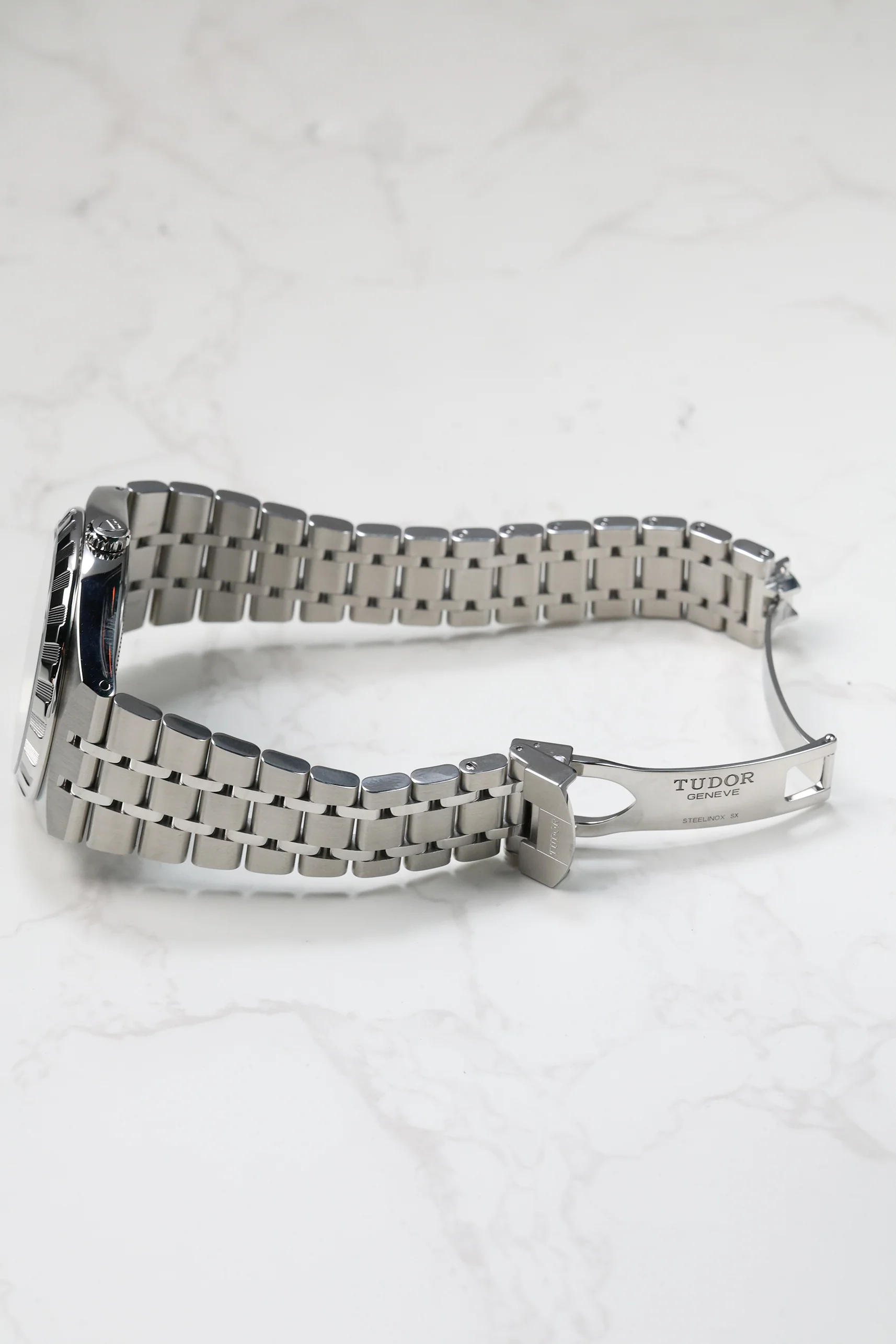 Tudor Royal 41mm Blue 28600 2025 [Preowned] - Image 19